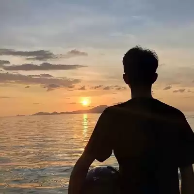 晏青梦